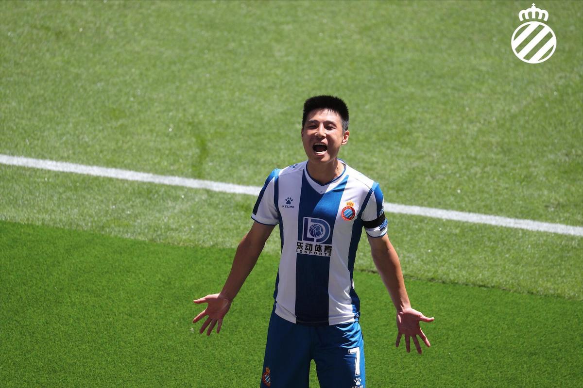 Váy Lụa